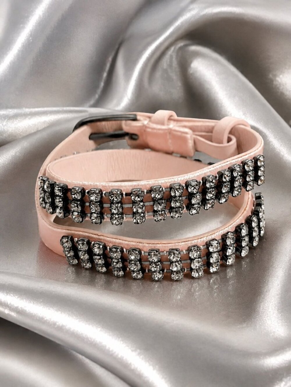 NWT $128 Tory Burch CRYSTAL EMBELLISHED DOUBLE-WRAP VELVET BRACELET